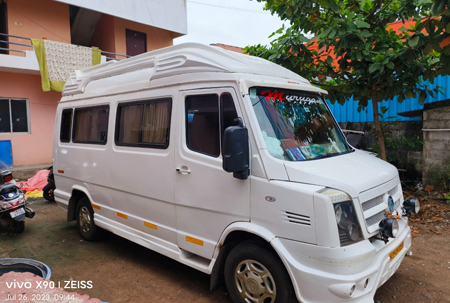 21 Seater Tempo Traveller on Hire in Chennai